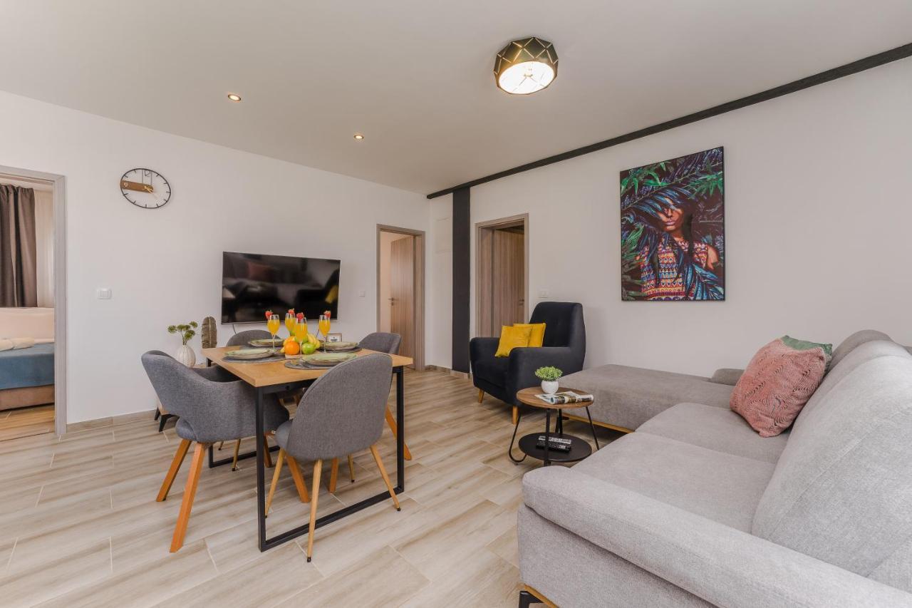 Apartmani Dmarie Privlaka  Exteriör bild
