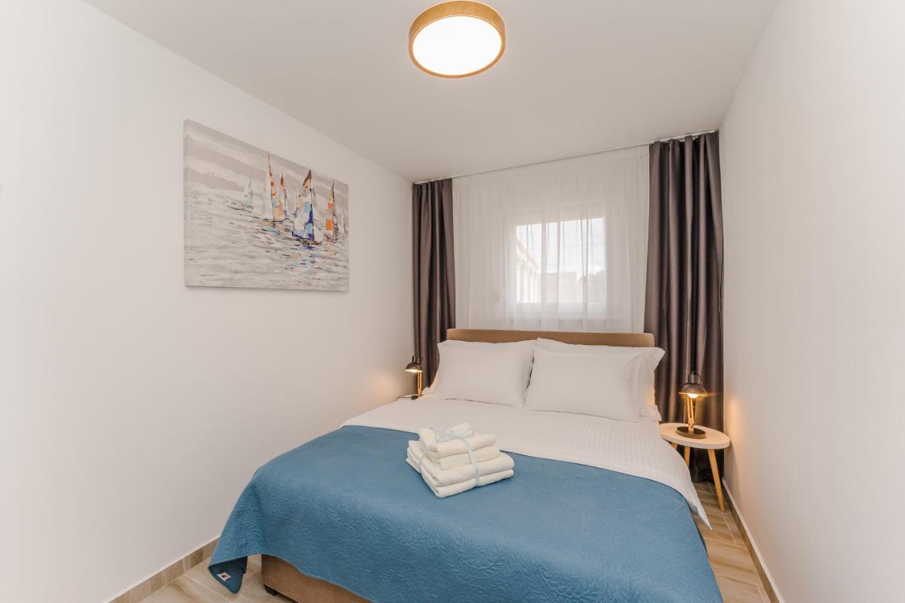 Apartmani Dmarie Privlaka  Exteriör bild